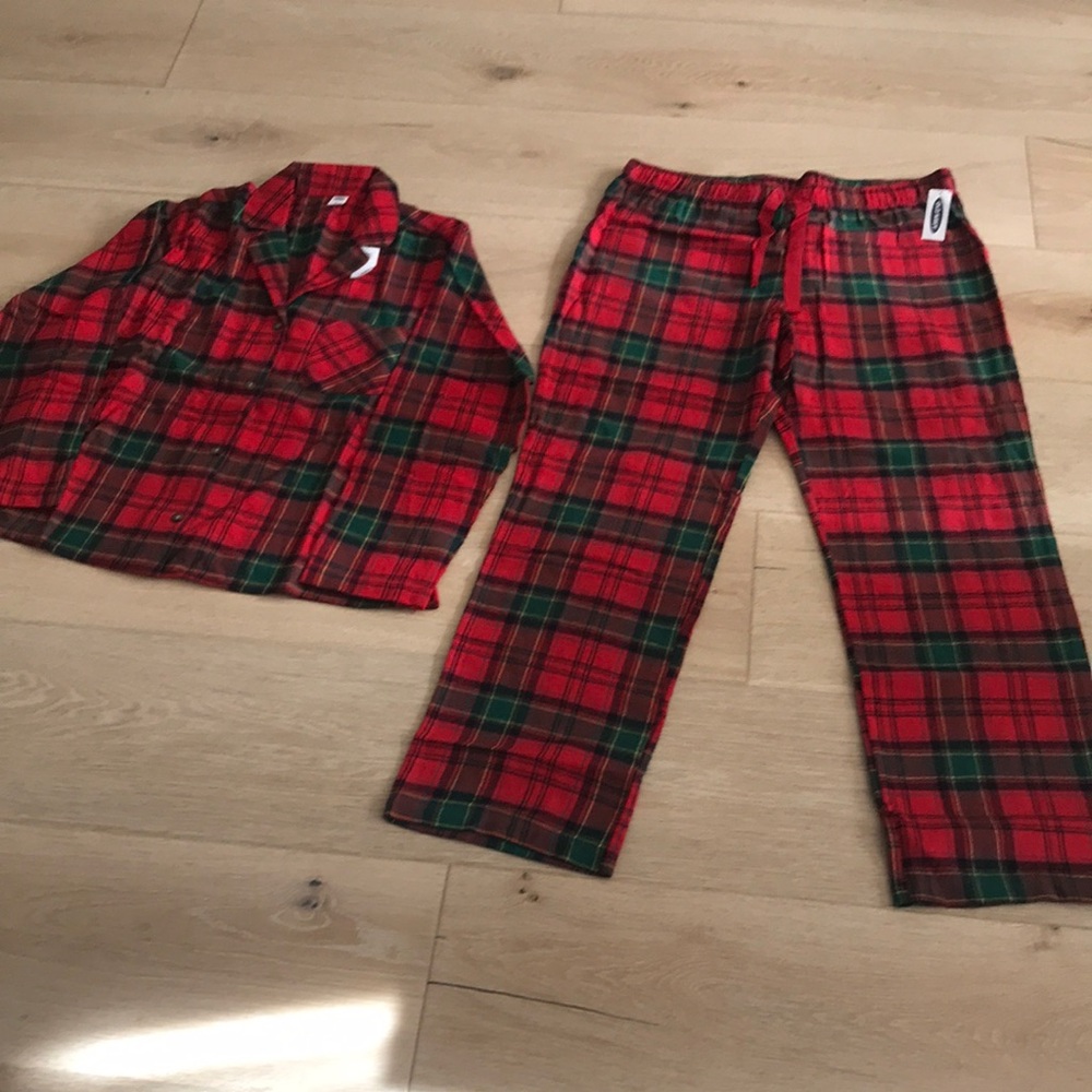 Plaid Pajamas Set - Red and Green